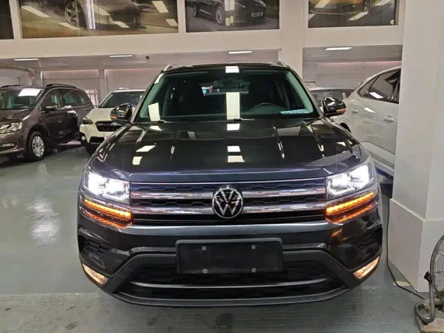 Volkswagen Tharu — Фото автомобиля 2