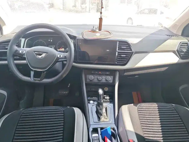 Jetta VS5 — Фото автомобиля 12