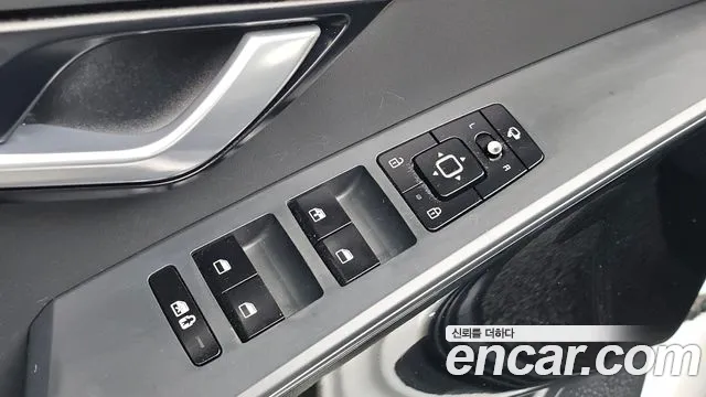 Kia Niro The All New — Фото автомобиля 19