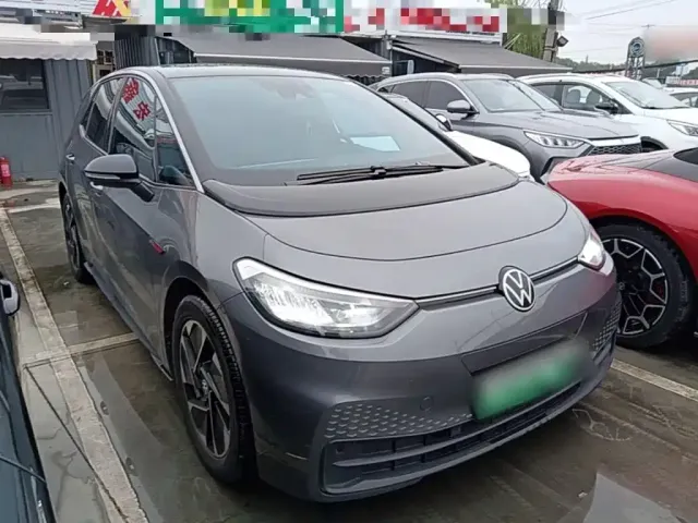 Volkswagen ID.3 — Фото автомобиля 3