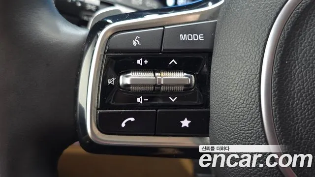 Kia Canival Carnival 4 поколение Дизель 9 мест Signature — Фото автомобиля 19