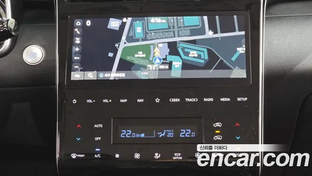 Hyundai Tucson Tucson (NX4) Дизель 2.0 2WD — Фото автомобиля 16