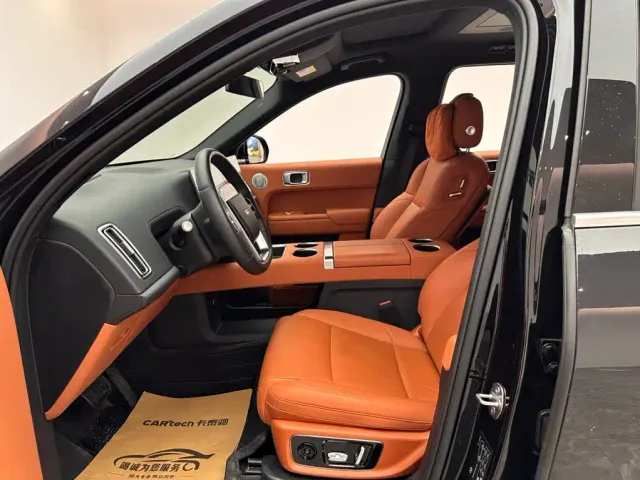 Li Auto L9 — Фото автомобиля 8