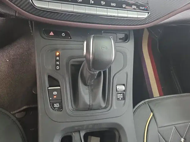 GAC Trumpchi M6 — Фото автомобиля 16