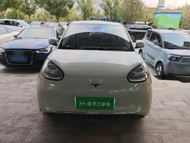 Wuling Bingo — Фото автомобиля 2