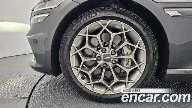 Genesis G80 Бензин 2.5 турбо 2WD — Фото автомобиля 4