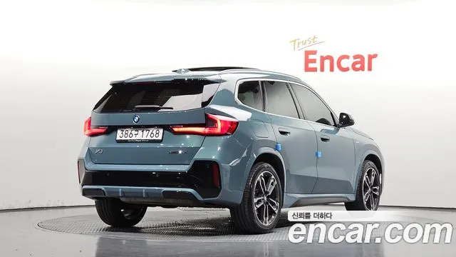 BMW X1 U11 — Фото автомобиля 2