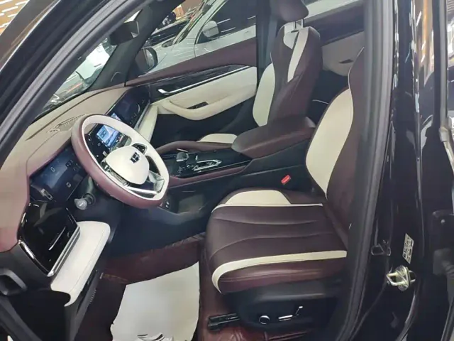 Geely Xingyue L — Фото автомобиля 14