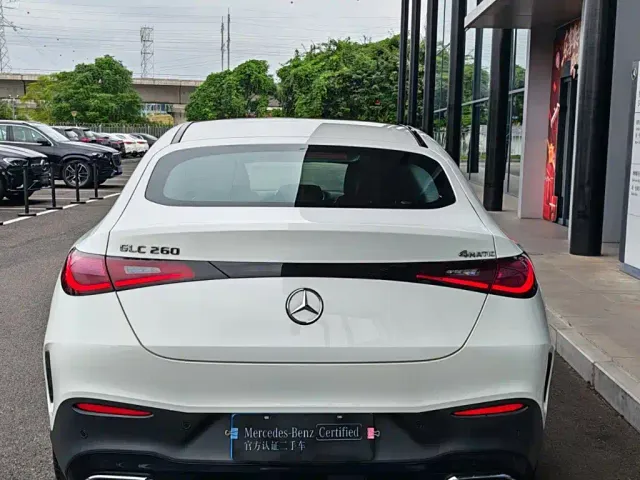 Mercedes-Benz GLC Coupe — Фото автомобиля 7