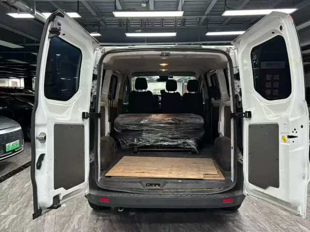 Ford Transit — Фото автомобиля 4