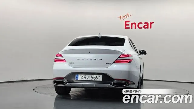 Genesis G70 New — Фото автомобиля 4