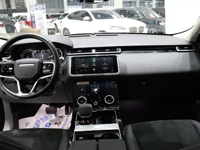 Land Rover Range Rover Velar — Фото автомобиля 9