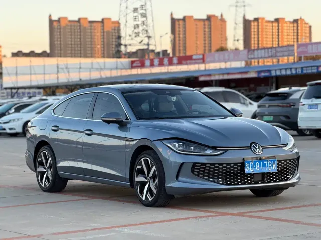 Volkswagen Lamando — Фото автомобиля 3