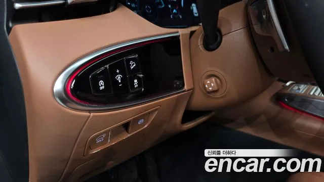 Genesis GV70 — Фото автомобиля 24