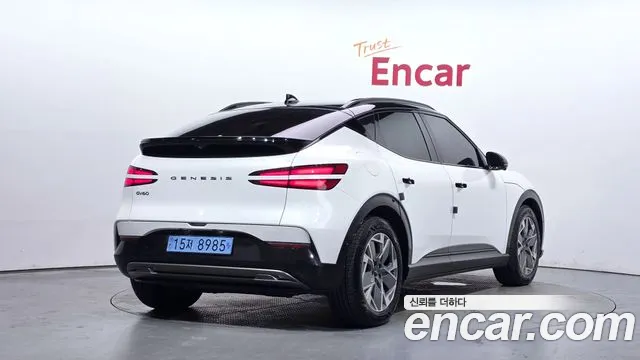 Genesis GV60 — Фото автомобиля 2