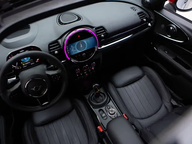 MINI JCW CLUBMAN — Фото автомобиля 11