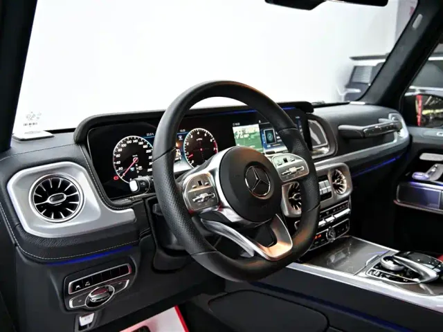 Mercedes-Benz G-Class — Фото автомобиля 15