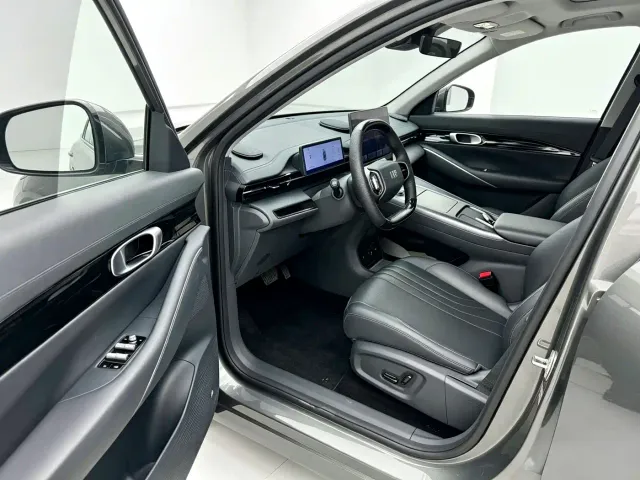 Geely Galaxy E5 — Фото автомобиля 5