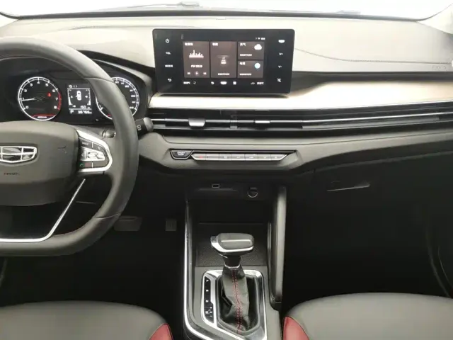 Geely Vision X3 — Фото автомобиля 16