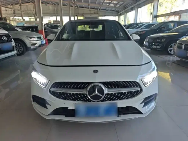 Mercedes-Benz A-Class — Фото автомобиля 2