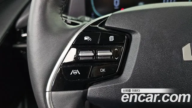 Kia Niro The All New — Фото автомобиля 29