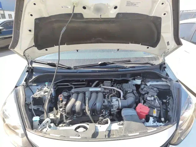 Honda Fit — Фото автомобиля 19