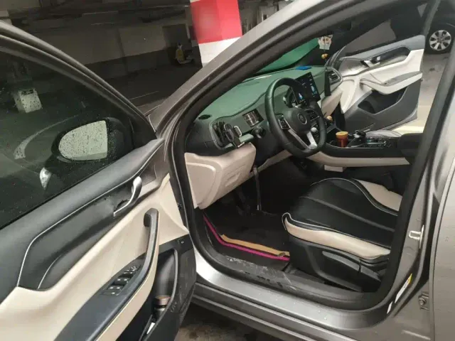 BYD Qin PLUS — Фото автомобиля 13