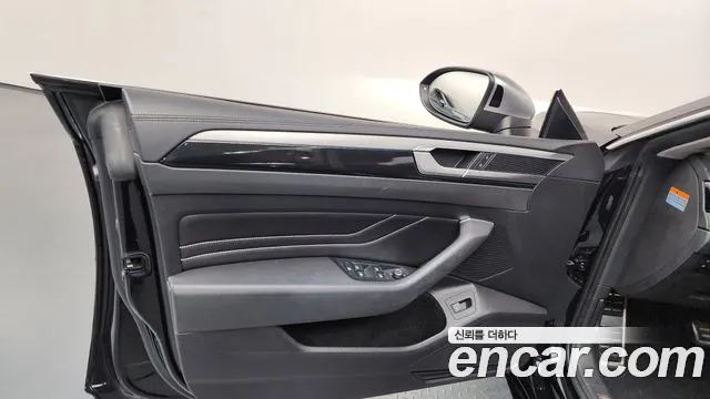 Volkswagen Arteon Arteon 2.0 TDI Prestige — Фото автомобиля 22