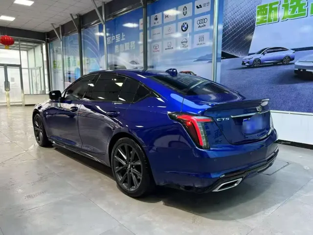 Cadillac CT5 — Фото автомобиля 9