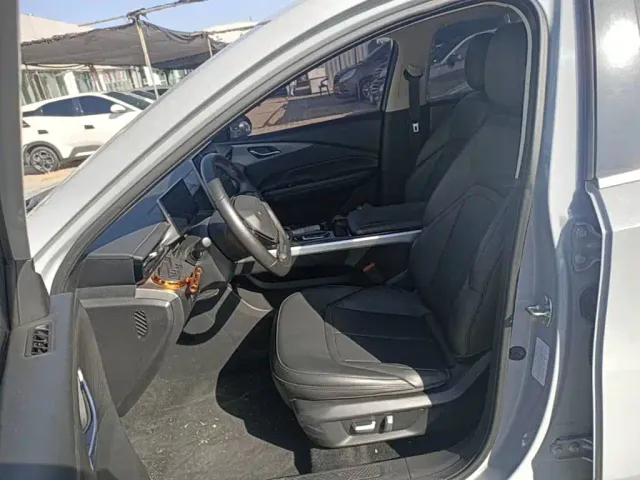 Wuling Starlight — Фото автомобиля 14