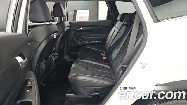Hyundai Santafe Новый Santa Fe Бензин 2.5T 2WD — Фото автомобиля 11
