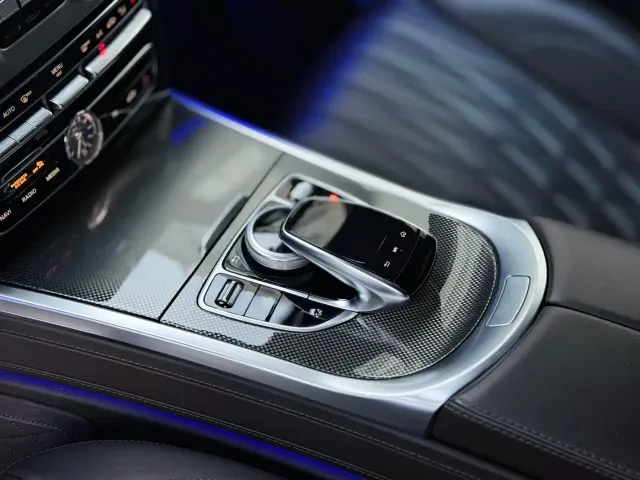 Mercedes-Benz G-Class — Фото автомобиля 9