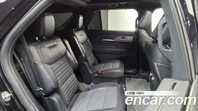 Ford Explorer 6th Gen — Фото автомобиля 17