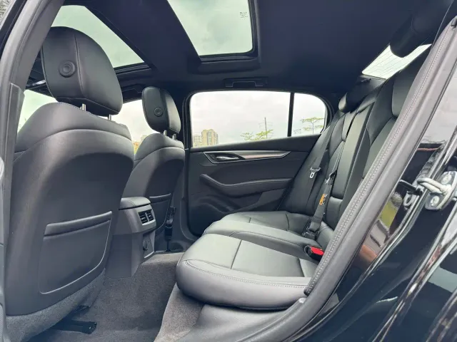 Cadillac CT5 — Фото автомобиля 9