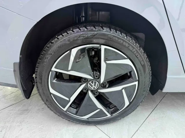 Volkswagen Lavida — Фото автомобиля 22