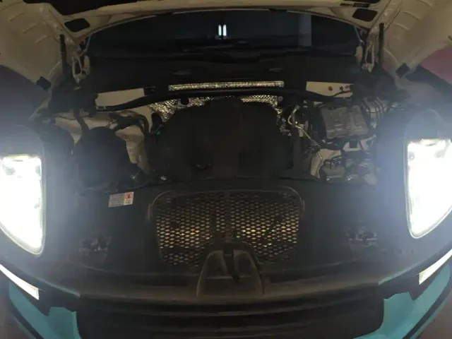 Porsche Macan — Фото автомобиля 10