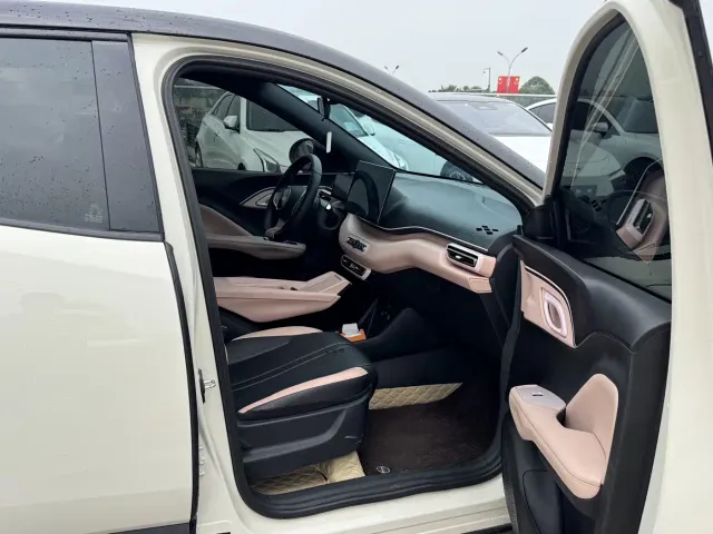 BYD Seagull — Фото автомобиля 12