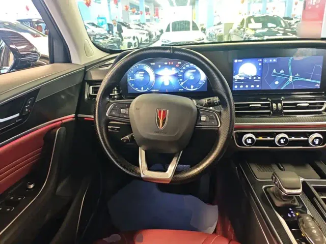 Hongqi HS5 — Фото автомобиля 10