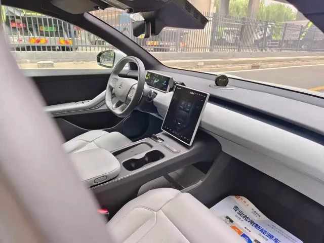 Nio ET5 Touring — Фото автомобиля 19