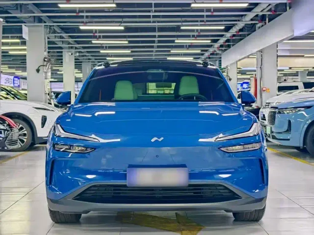 Onvo L60 — Фото автомобиля 2