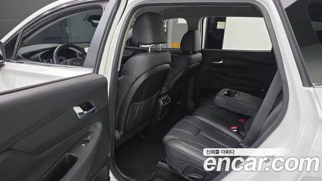 Hyundai Santafe Новый Santa Fe — Фото автомобиля 11