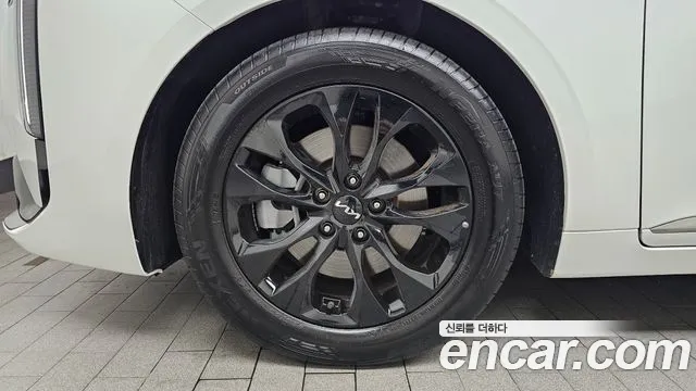 Kia K8 The New K8 2.5 Бензин 2WD — Фото автомобиля 5