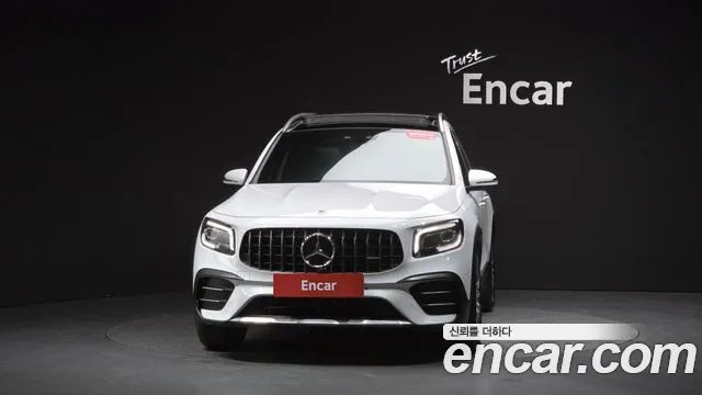 Mercedes-Benz GLB-Class — Фото автомобиля 3