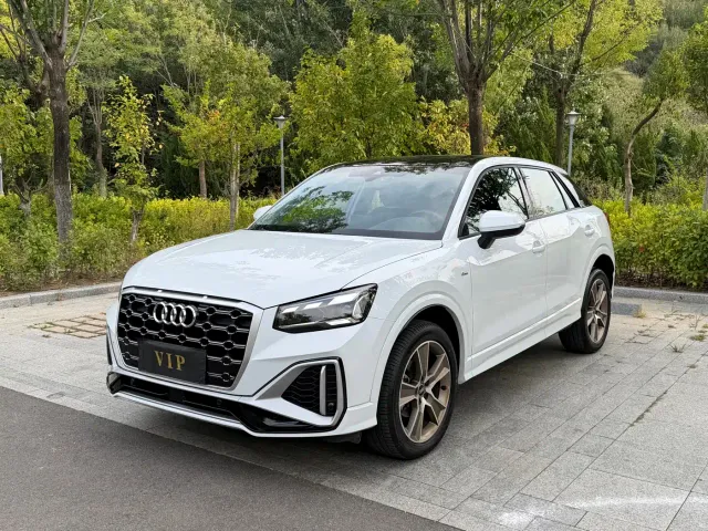 Фотография автомобиля — Audi Q2L