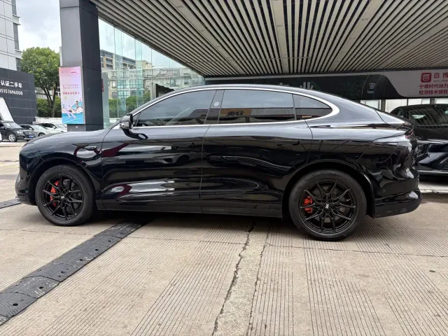IM Motors LS6 — Фото автомобиля 4