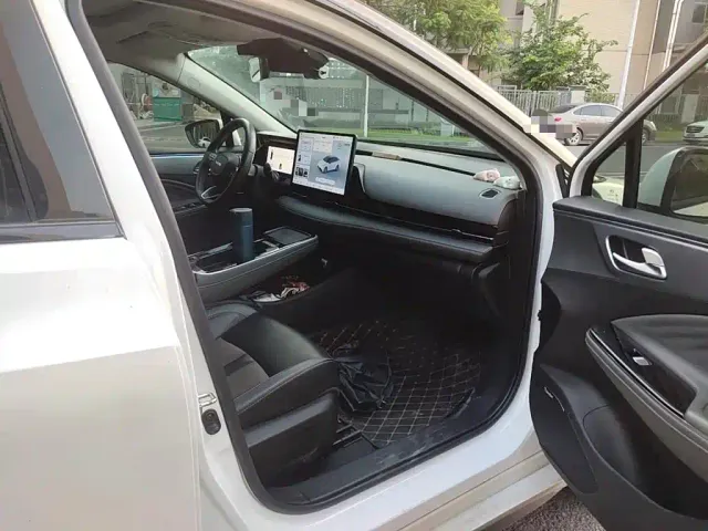 GAC Aion S Plus — Фото автомобиля 17