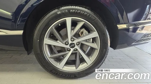 Genesis GV80 2.5T Бензин AWD — Фото автомобиля 18
