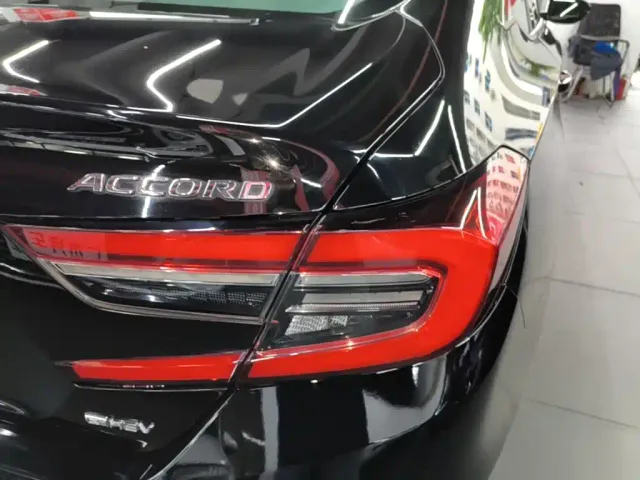 Honda Accord — Фото автомобиля 7