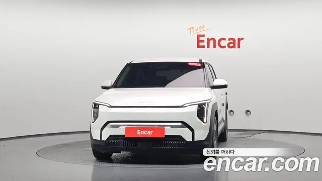 Kia EV3 — Фото автомобиля 3