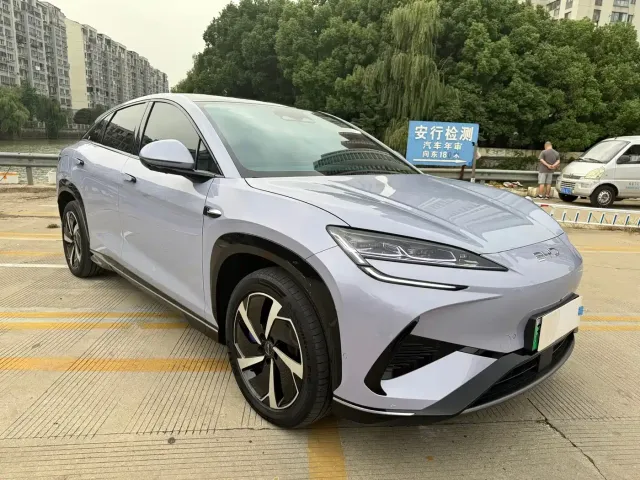 BYD Sealion 07 EV — Фото автомобиля 8